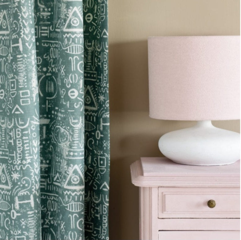 ANNIE SLOAN CHALK PAINT®️ ANTOINETTE